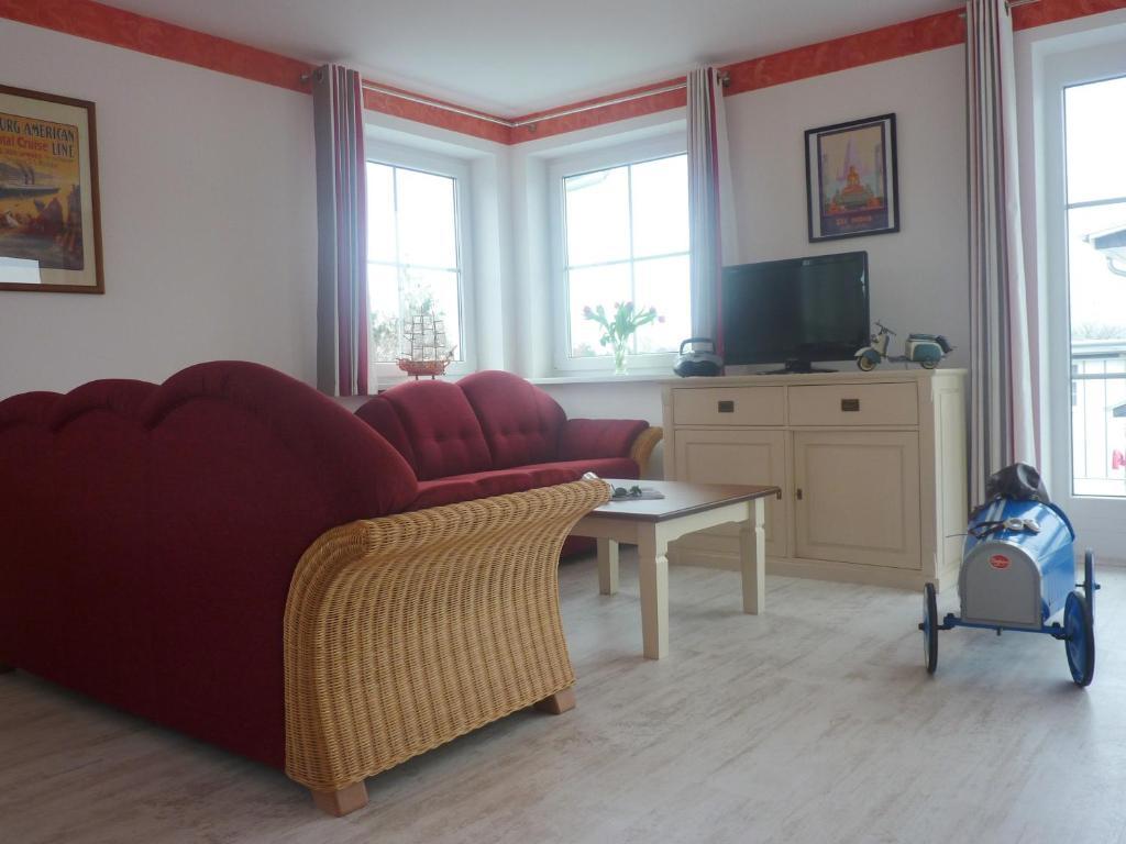 Strandhotel Villa Louisa & Appartementhaeuser Villa Josephine Und Villa Christine Juliusruh Habitación foto